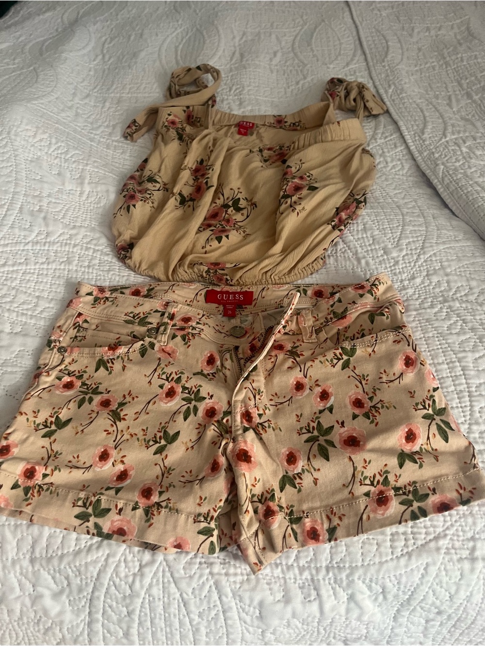 Guess Beige Floral Tie-Shoulder Crop Top & Shorts Set